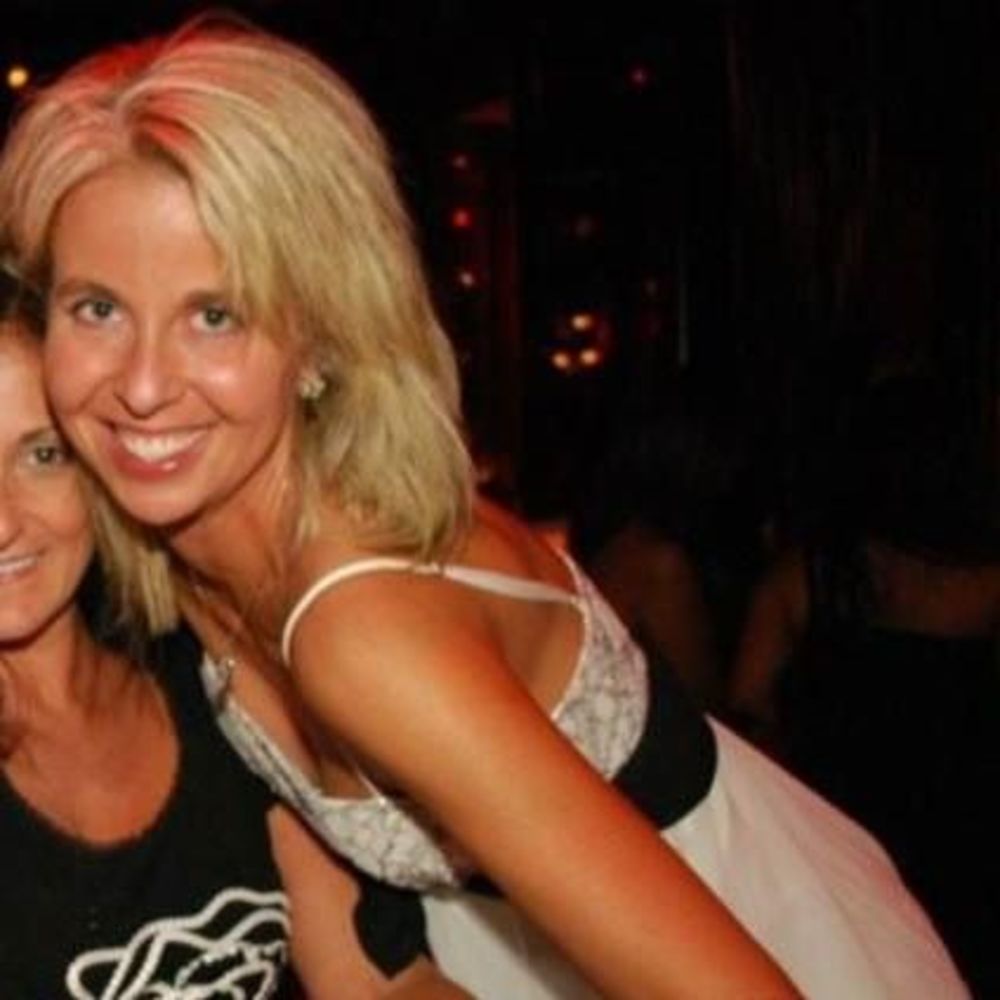 Meet your Posher, Carrie